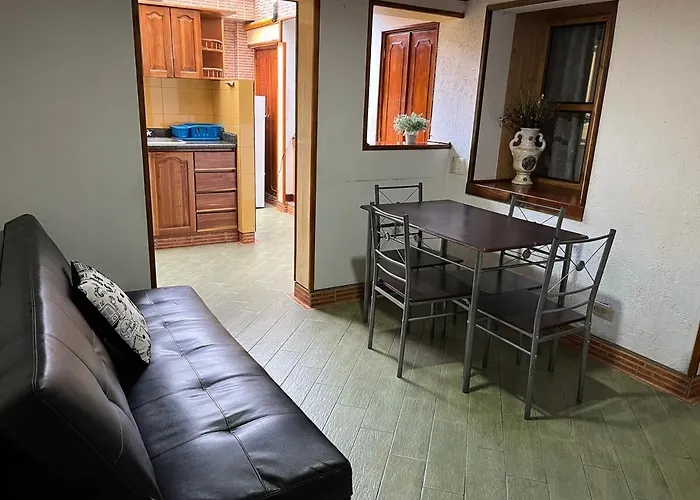Casa Cerca Del Cc Titan Con Seguridad Privada